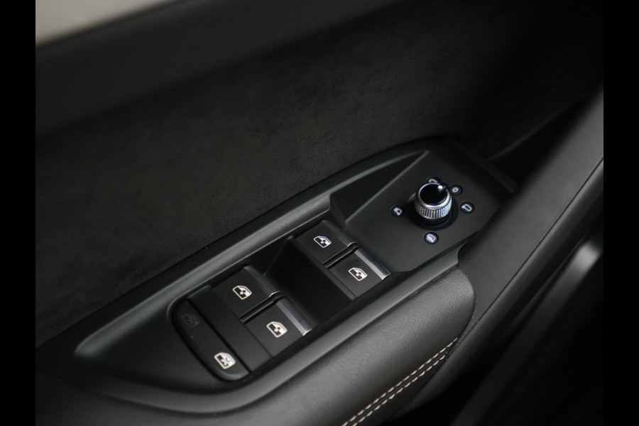 Audi Q5 50 TFSI e 300pk quattro S-Line edition Navigatie Wegkl. trekhaak 360 Camera Stoelverwarming 17