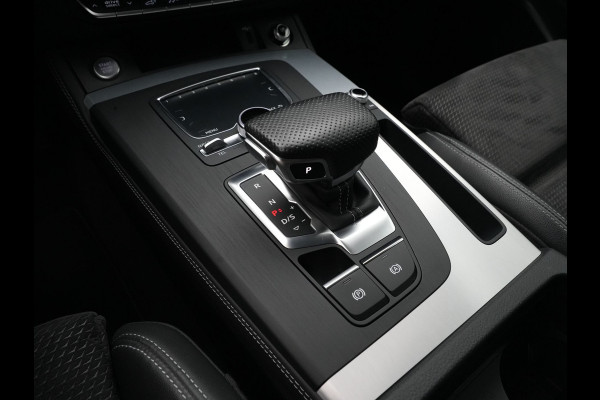 Audi Q5 50 TFSI e 300pk quattro S-Line edition Navigatie Wegkl. trekhaak 360 Camera Stoelverwarming 17