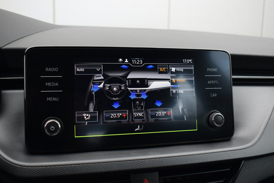 Škoda SCALA 1.0 TSI Style | Apple CarPlay | Stoelverw. | Climate | Cruise