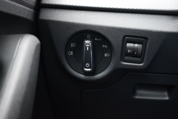 Škoda SCALA 1.0 TSI Style | Apple CarPlay | Stoelverw. | Climate | Cruise