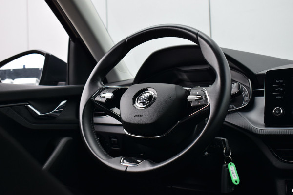 Škoda SCALA 1.0 TSI Style | Apple CarPlay | Stoelverw. | Climate | Cruise