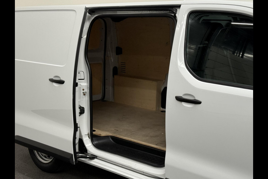 Opel Vivaro 2.0 CDTI L2H1 Edition Automaat Airco Navigatie Bluetooth