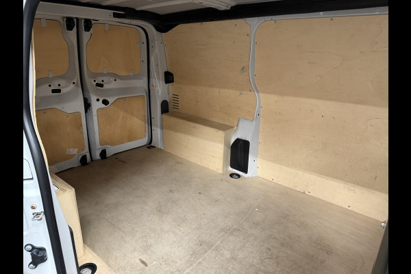Opel Vivaro 2.0 CDTI L2H1 Edition Automaat Airco Navigatie Bluetooth