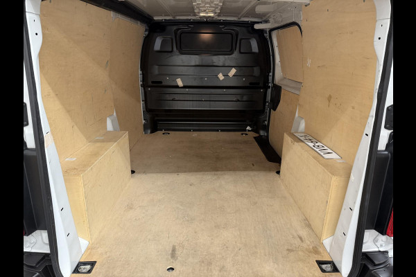 Opel Vivaro 2.0 CDTI L2H1 Edition Automaat Airco Navigatie Bluetooth