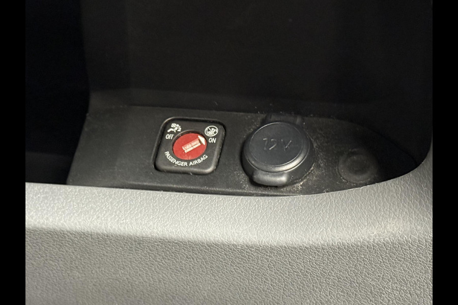 Opel Vivaro 2.0 CDTI L2H1 Edition Automaat Airco Navigatie Bluetooth