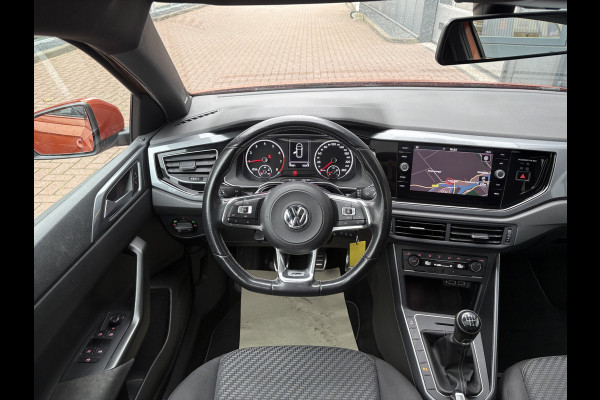 Volkswagen Polo 1.0 TSI Highline Business R-Line 5-drs. SCHUIFDAK/LED/NAVI/CARPLAY/PDC/ADAPT.CRUISE