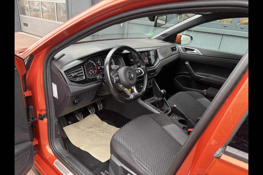 Volkswagen Polo 1.0 TSI Highline Business R-Line 5-drs. SCHUIFDAK/LED/NAVI/CARPLAY/PDC/ADAPT.CRUISE