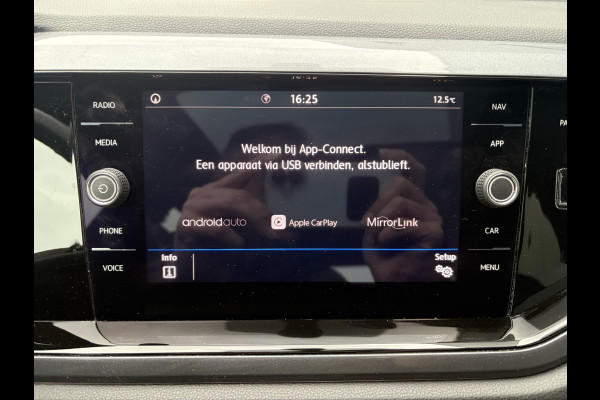 Volkswagen Polo 1.0 TSI Highline Business R-Line 5-drs. SCHUIFDAK/LED/NAVI/CARPLAY/PDC/ADAPT.CRUISE
