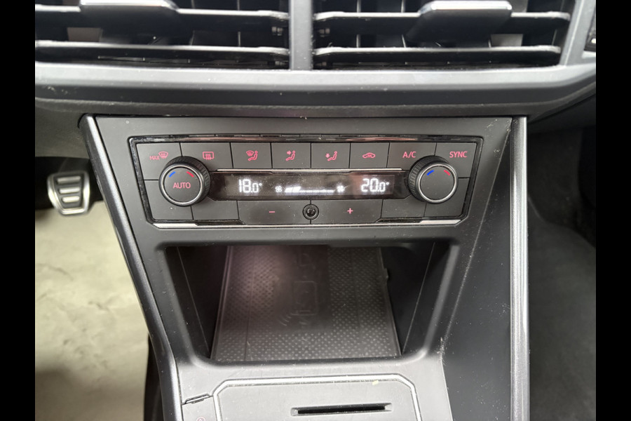 Volkswagen Polo 1.0 TSI Highline Business R-Line 5-drs. SCHUIFDAK/LED/NAVI/CARPLAY/PDC/ADAPT.CRUISE