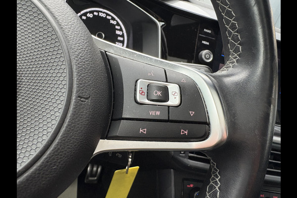 Volkswagen Polo 1.0 TSI Highline Business R-Line 5-drs. SCHUIFDAK/LED/NAVI/CARPLAY/PDC/ADAPT.CRUISE