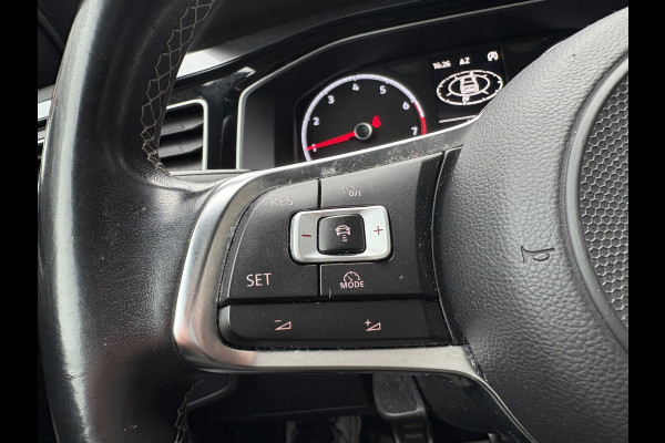 Volkswagen Polo 1.0 TSI Highline Business R-Line 5-drs. SCHUIFDAK/LED/NAVI/CARPLAY/PDC/ADAPT.CRUISE