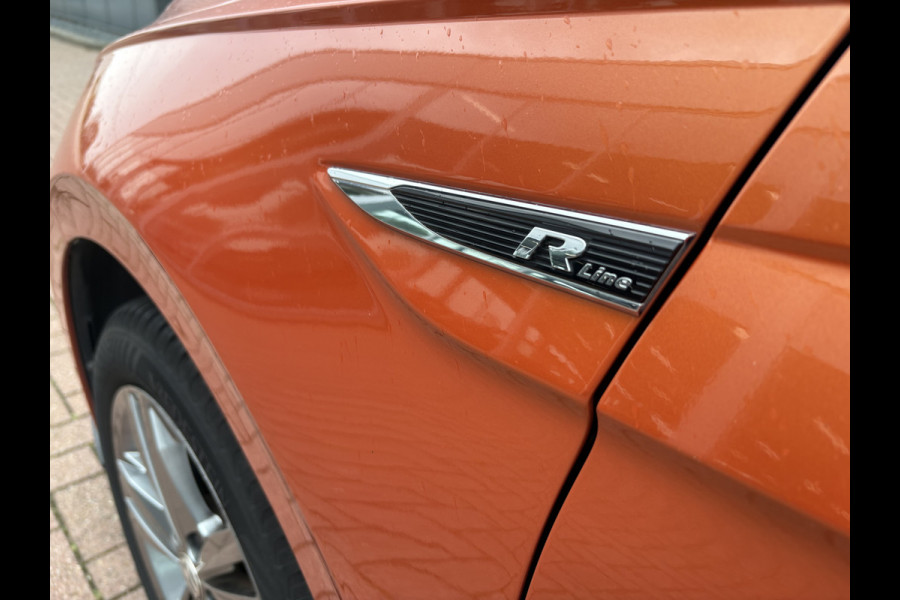Volkswagen Polo 1.0 TSI Highline Business R-Line 5-drs. SCHUIFDAK/LED/NAVI/CARPLAY/PDC/ADAPT.CRUISE
