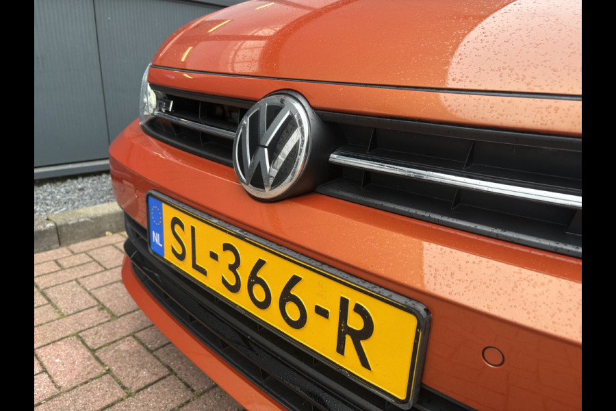 Volkswagen Polo 1.0 TSI Highline Business R-Line 5-drs. SCHUIFDAK/LED/NAVI/CARPLAY/PDC/ADAPT.CRUISE