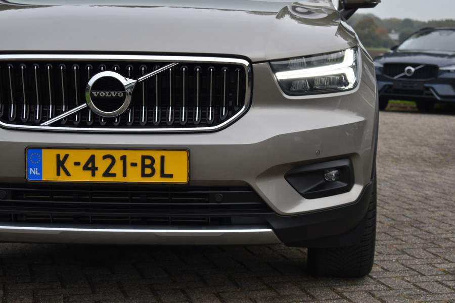 Volvo XC40 T5 262PK Plug-in Hybrid Inscription | Trekhaak | 1e eigenaar | BLIS | ACC | Leer | Camera | 19"LMV | Stoelverwarming