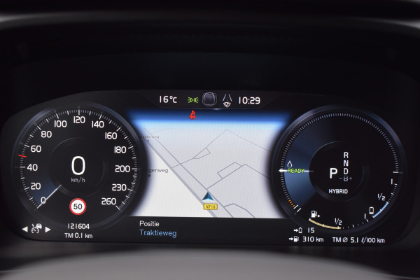 Volvo XC40 T5 262PK Plug-in Hybrid Inscription | Trekhaak | 1e eigenaar | BLIS | ACC | Leer | Camera | 19"LMV | Stoelverwarming