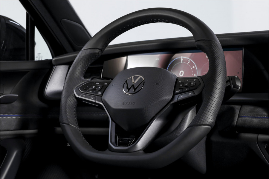 Volkswagen Tayron 1.5 eHybrid 272 PK R-Line Edition | Black Style Pakket | S/K-Panodak | Elek. Trekhaak | IQ. Light | Dig. Cockpit | Adapt. Cruise | Stoel-+Stuurverw. | 360 Camera | NAV+App. Connect | ECC | Elek. Klep | LM 20" | 0080