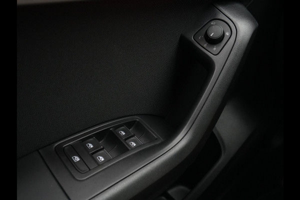 Seat Ateca 1.5 TSI 150pk DSG FR Business Intense Navigatie Stoel/Stuurverwarming Camera Trekhaak Digital Cockpit Side Assist 221