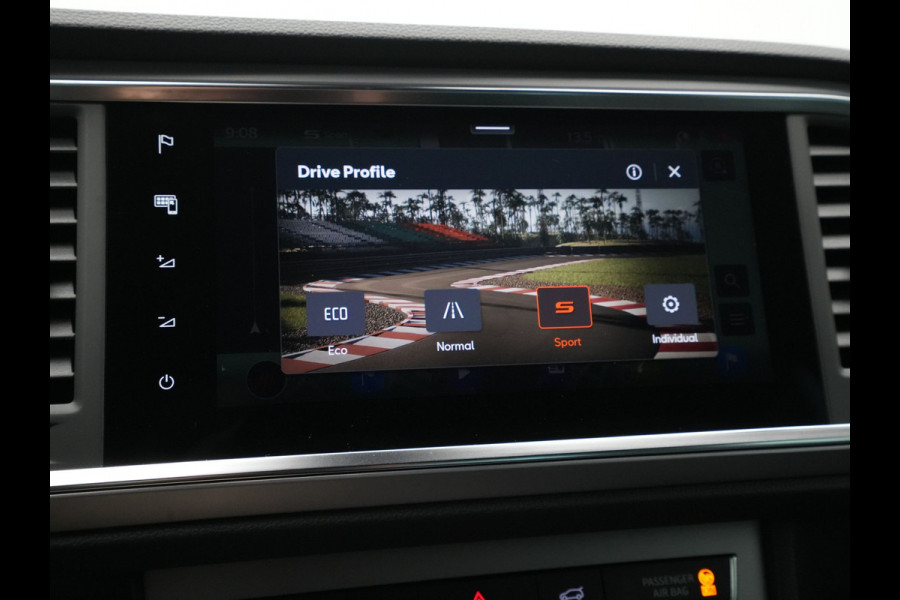 Seat Ateca 1.5 TSI 150pk DSG FR Business Intense Navigatie Stoel/Stuurverwarming Camera Trekhaak Digital Cockpit Side Assist 221