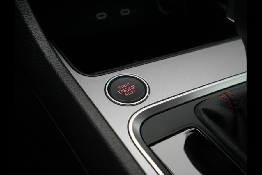 Seat Ateca 1.5 TSI 150pk DSG FR Business Intense Navigatie Stoel/Stuurverwarming Camera Trekhaak Digital Cockpit Side Assist 221