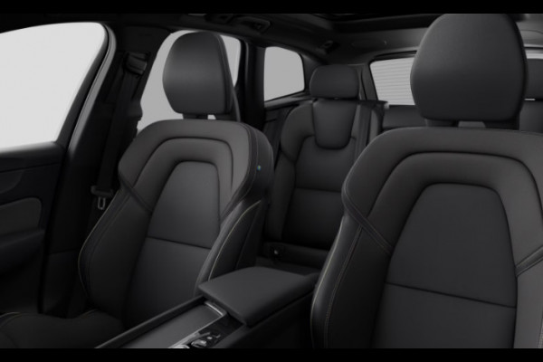 Volvo XC60 T6 350PK Automaat AWD Plus Black Edition Apple Carplay / Adaptive cruise control / Panorama dak / Sportstoelen / Elektrisch bedienbare bestuurderstoel met geheugen / Keyless Entry / Elektrische achterklep