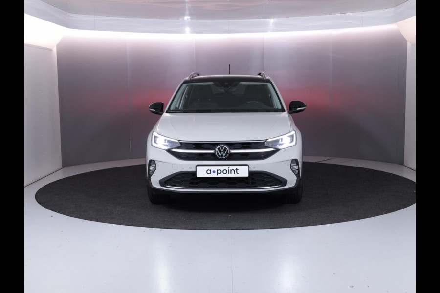Volkswagen Taigo 1.0 TSI Style 110 pk Automaat (DSG) | Verlengde garantie | Navigatie | Parkeersensoren | Achteruitrijcamera | Adaptieve cruise control | Stoelverwarming |