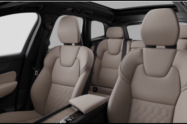 Volvo XC60 T6 350PK Automaat AWD Ultra Bright / Head-up display / Harman Kardon audio / Panoramadak / BLIS / Elektrisch bedienbare voorstoelen / Memory seats / Verwarmbare stoelen / Keyless entry /
