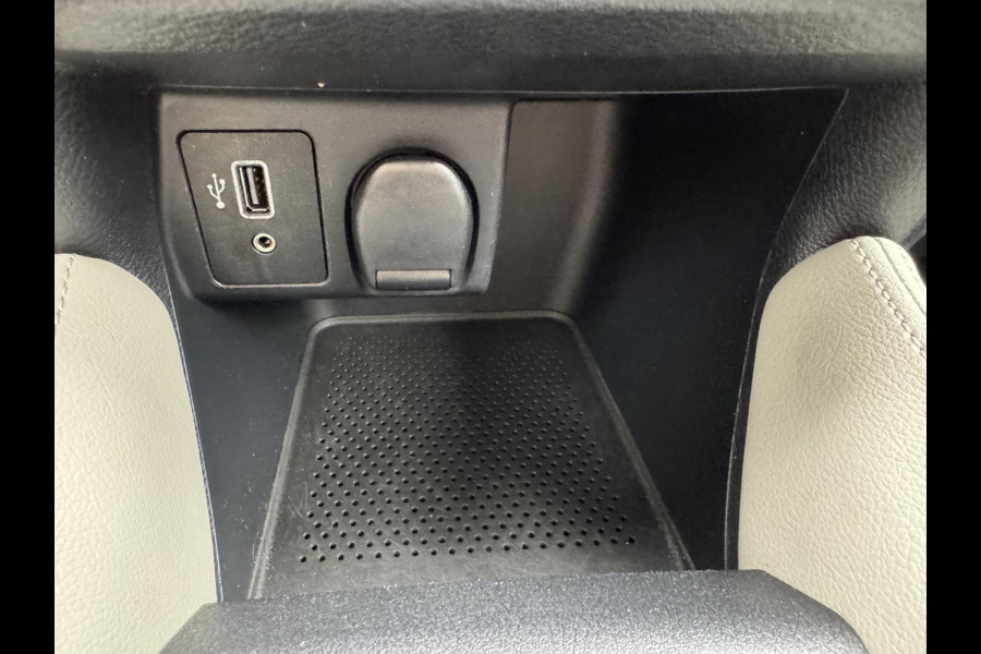 Nissan Micra 1.0 IG-T N-Connecta | Cruise Control | Airco | Lichtmetalen Velgen | Parkeersensoren |