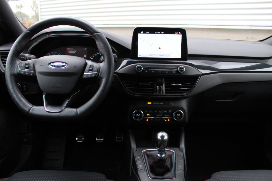 Ford FOCUS Wagon 1.5 EcoBoost 182PK ST-Line | Dealeronderhouden | Adaptieve Cruise | Winterpack | Navigatie