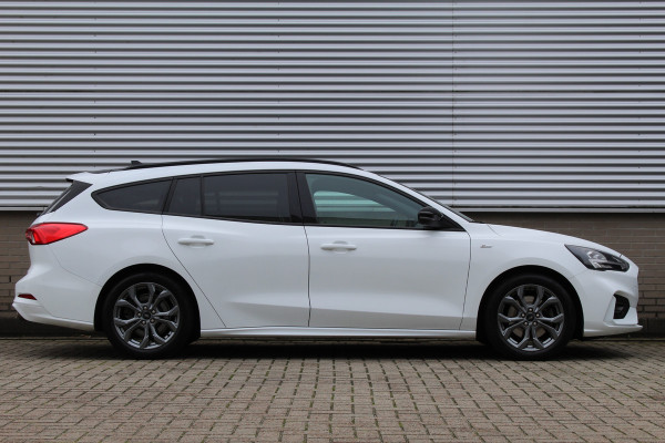 Ford FOCUS Wagon 1.5 EcoBoost 182PK ST-Line | Dealeronderhouden | Adaptieve Cruise | Winterpack | Navigatie