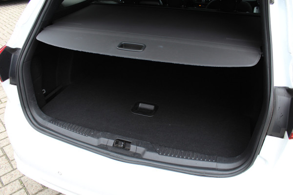 Ford FOCUS Wagon 1.5 EcoBoost 182PK ST-Line | Dealeronderhouden | Adaptieve Cruise | Winterpack | Navigatie