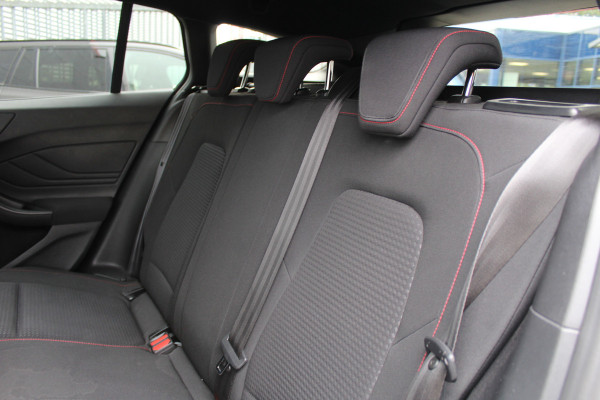 Ford FOCUS Wagon 1.5 EcoBoost 182PK ST-Line | Dealeronderhouden | Adaptieve Cruise | Winterpack | Navigatie