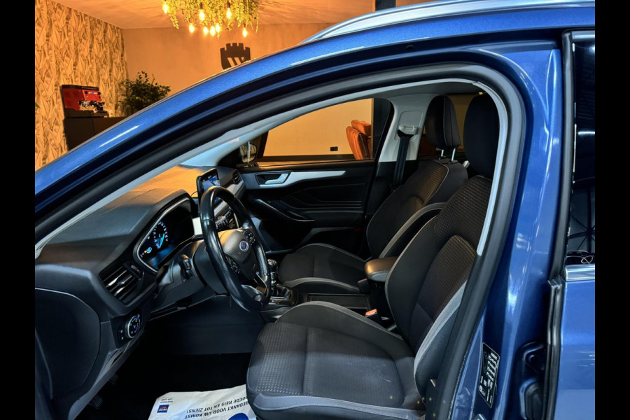 Ford FOCUS Wagon 1.0 EcoBoost Active Business Garantie Carplay Camera StuurVW StoelVW PDC Cruise Clima Navi Led Dab Rijklaar