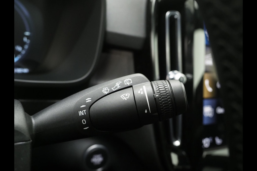 Volvo XC40 1.5 T5 Recharge Ultimate | Panoramadak | Harman/Kardon | Pilot Assist | 360 | Keyless | Carplay