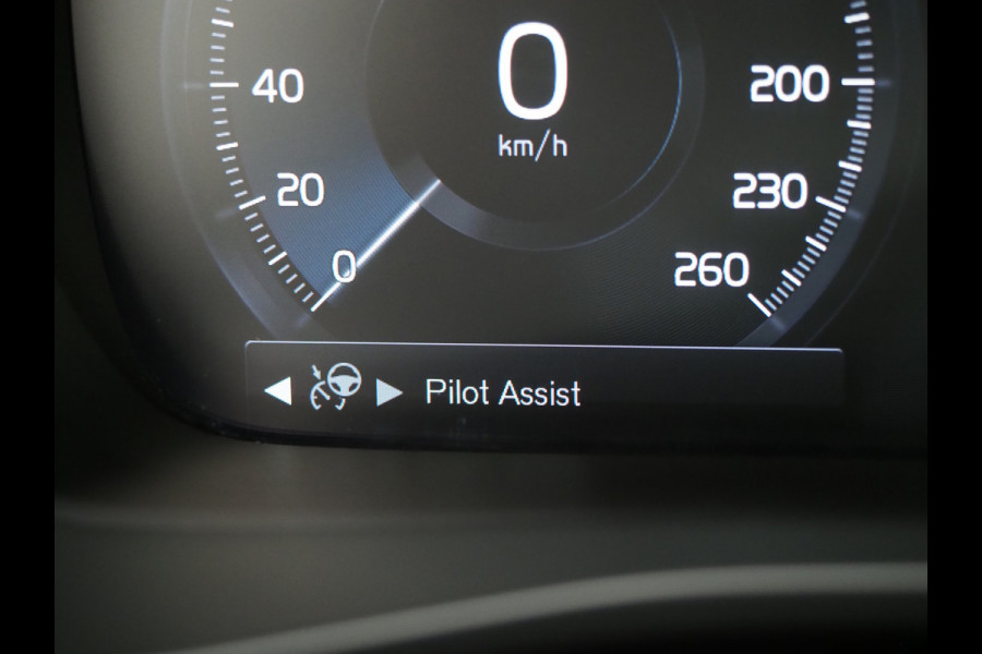 Volvo XC40 1.5 T5 Recharge Ultimate | Panoramadak | Harman/Kardon | Pilot Assist | 360 | Keyless | Carplay