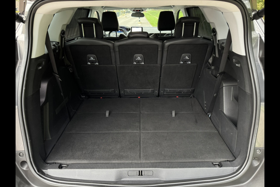 Peugeot 5008 1.6 e-THP Allure |Stoelverwarming|7 zitplaatsen|Apple Carplay|Full Led|Blind Spot|