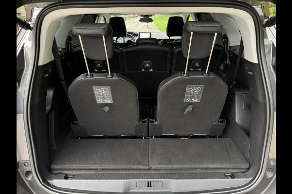 Peugeot 5008 1.6 e-THP Allure |Stoelverwarming|7 zitplaatsen|Apple Carplay|Full Led|Blind Spot|