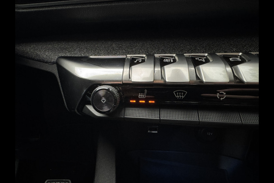 Peugeot 5008 1.6 e-THP Allure |Stoelverwarming|7 zitplaatsen|Apple Carplay|Full Led|Blind Spot|