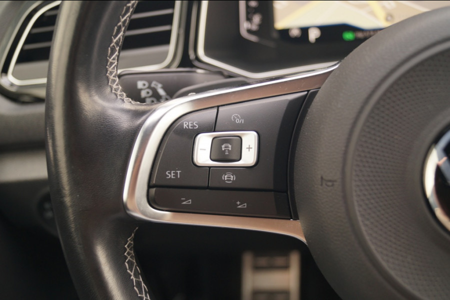 Volkswagen T-Roc 1.5 TSI 150pk DSG Sport Black Style -LED-DIGI-ECC-