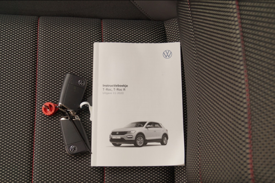 Volkswagen T-Roc 1.5 TSI 150pk DSG Sport Black Style -LED-DIGI-ECC-