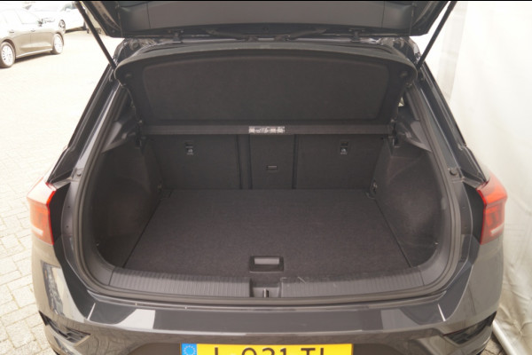 Volkswagen T-Roc 1.5 TSI 150pk DSG Sport Black Style -LED-DIGI-ECC-