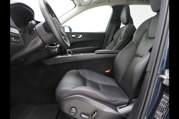 Volvo XC60 2.0 T6 AWD Recharge Long Range Inscription | Panoramadak | Pilot Assist | Camera | Keyless | Trekhaak | Carplay