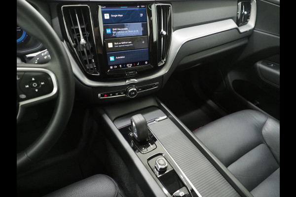 Volvo XC60 2.0 T6 AWD Recharge Long Range Inscription | Panoramadak | Pilot Assist | Camera | Keyless | Trekhaak | Carplay