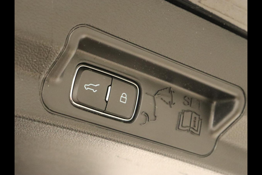 Ford Explorer Ford Explorer 3.0 V6 EcoBoost PHEV ST-Line 7-persoons | Panoramadak | Stoelventilatie | Leder | Trekhaak | Adaptive cruise | 360 Camera | Carplay | B&O Sound | Navigatie | Keyless