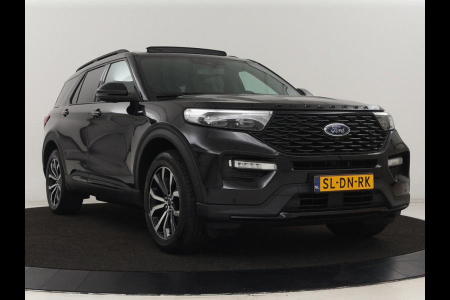 Ford Explorer Ford Explorer 3.0 V6 EcoBoost PHEV ST-Line 7-persoons | Panoramadak | Stoelventilatie | Leder | Trekhaak | Adaptive cruise | 360 Camera | Carplay | B&O Sound | Navigatie | Keyless