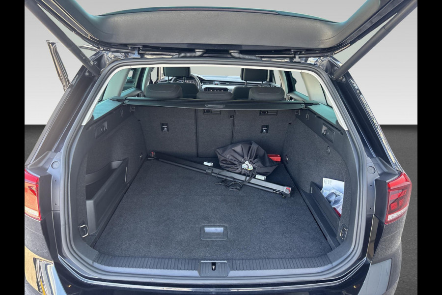 Volkswagen Passat Variant 1.4 TSI PHEV GTE Business Volkswagen Passat Variant 1.4 TSI PHEV GTE Business