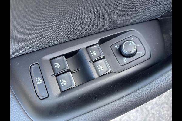 Volkswagen Passat Variant 1.4 TSI PHEV GTE Business Volkswagen Passat Variant 1.4 TSI PHEV GTE Business