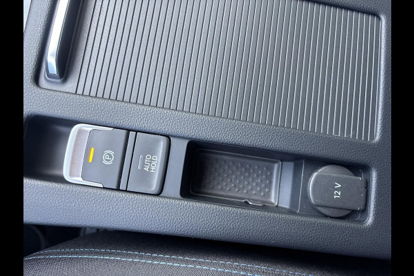 Volkswagen Passat Variant 1.4 TSI PHEV GTE Business Volkswagen Passat Variant 1.4 TSI PHEV GTE Business