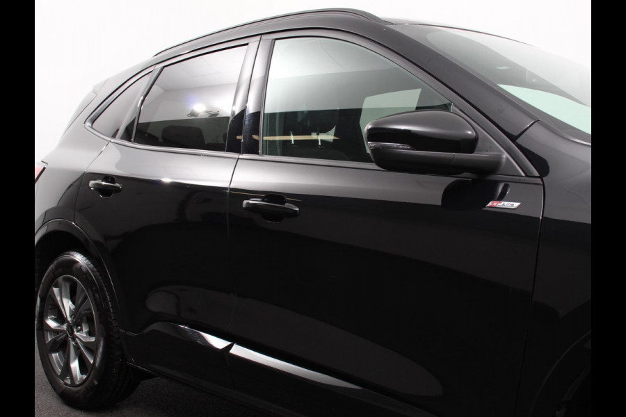 Ford Kuga 2.5 PHEV ST-Line X | Navigatie | Apple Carplay/Android Auto | Parkeersensoren | Camera | Adaptive Cruise Control | Blind Spot Assist | Elektrische achterklep | Stuurverwarming | Park Assist | LED-koplampen |