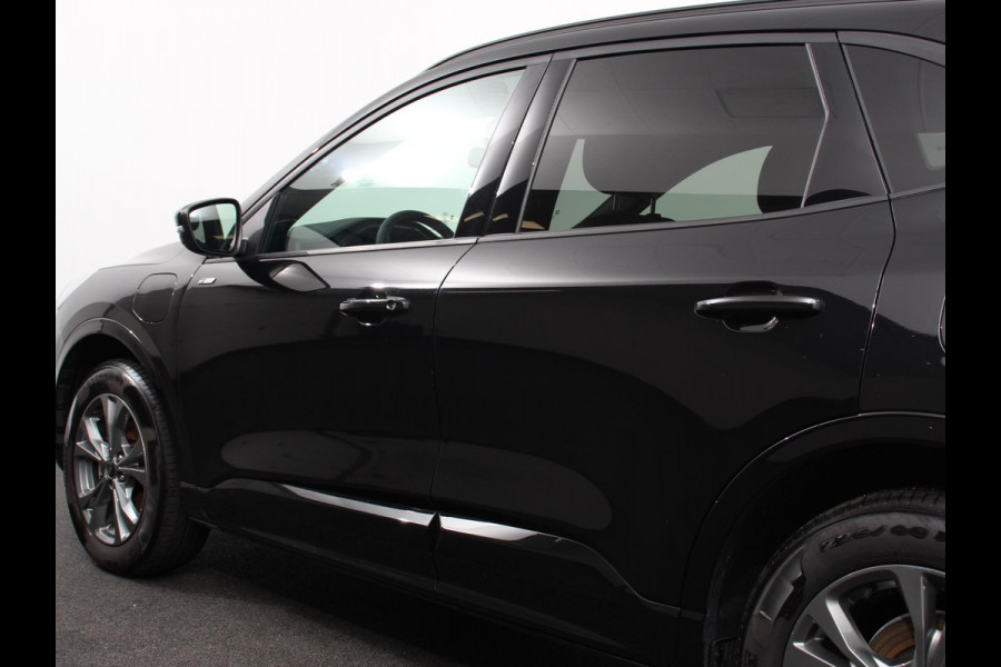 Ford Kuga 2.5 PHEV ST-Line X | Navigatie | Apple Carplay/Android Auto | Parkeersensoren | Camera | Adaptive Cruise Control | Blind Spot Assist | Elektrische achterklep | Stuurverwarming | Park Assist | LED-koplampen |