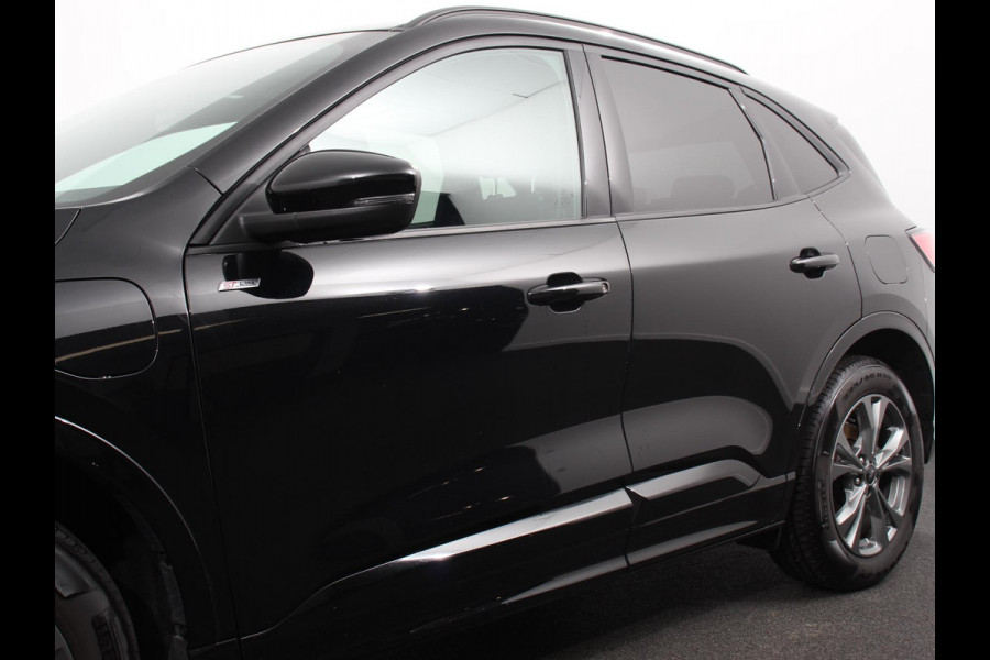 Ford Kuga 2.5 PHEV ST-Line X | Navigatie | Apple Carplay/Android Auto | Parkeersensoren | Camera | Adaptive Cruise Control | Blind Spot Assist | Elektrische achterklep | Stuurverwarming | Park Assist | LED-koplampen |